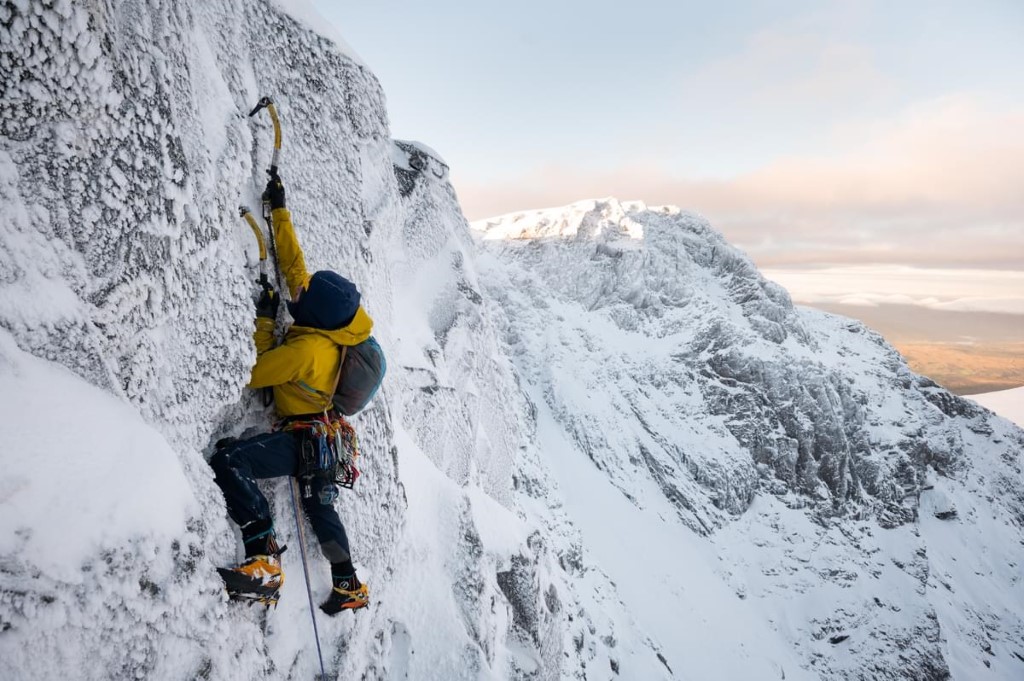 alpinizm kurtka tupilak mountain equipment
