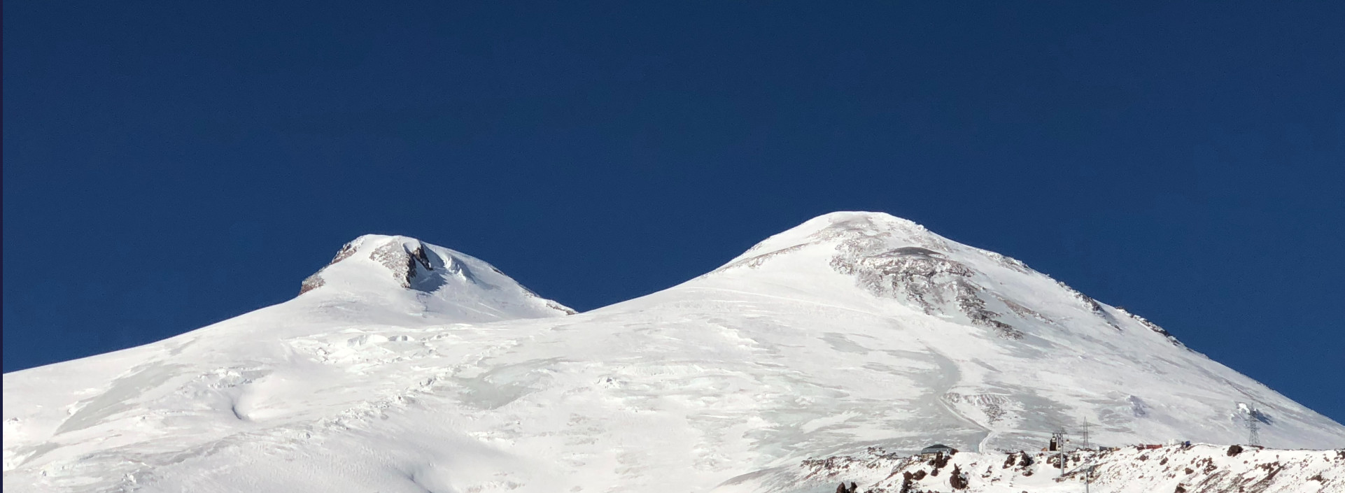 Elbrus - wierzchołki zachodni i wschodni