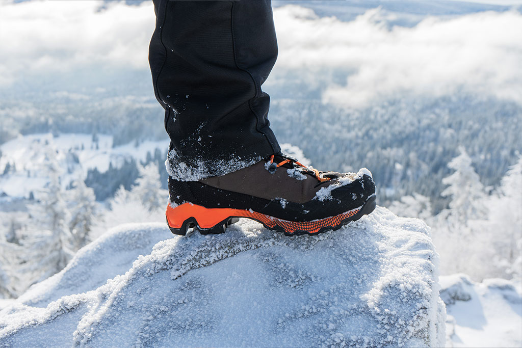 Buty Aequilibrium Trek GTX przeznaczone są do wielodniowych wędrówek z ciężkim plecakiem.