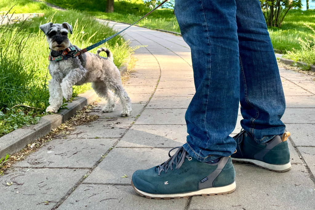 Casualowy styl + techniczne detale = idealne buty na co dzień i za miasto (fot. Marcin Cichoń)