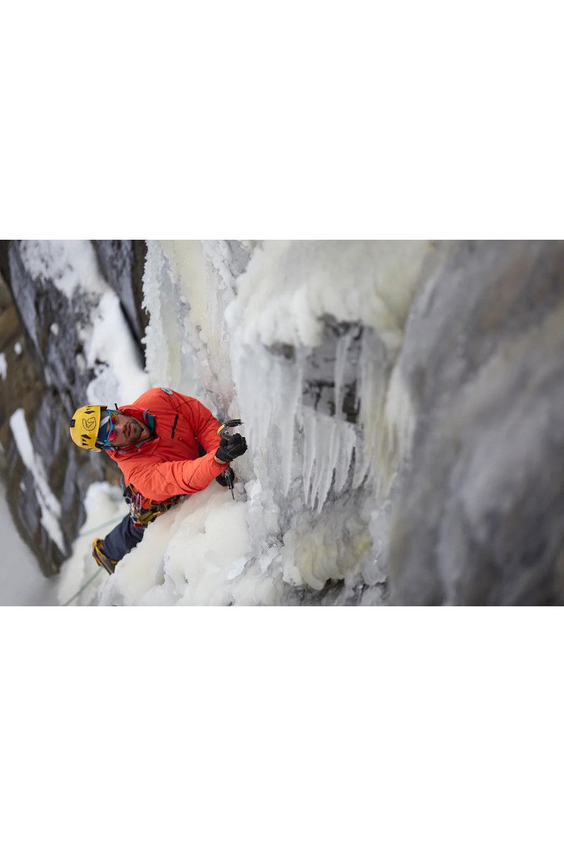 CZEKAN THE NORTH MACHINE CARBON ICE