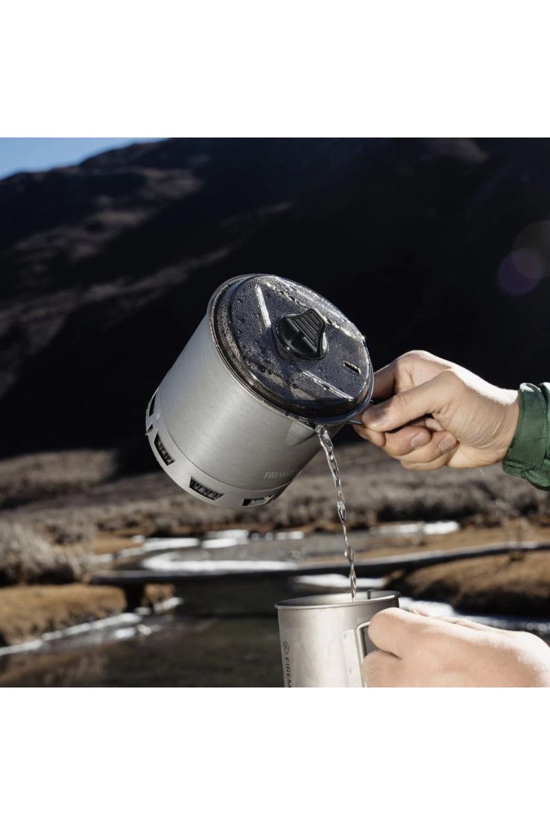 GARNEK PETREL ULTRALIGHT 750ML