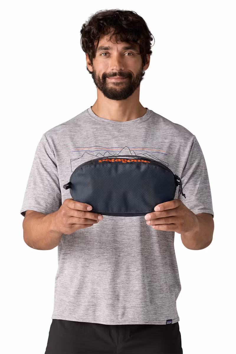 ORGANIZER BLACK HOLE CUBE 3L-SMOLDER BLUE W-AMANITA RED