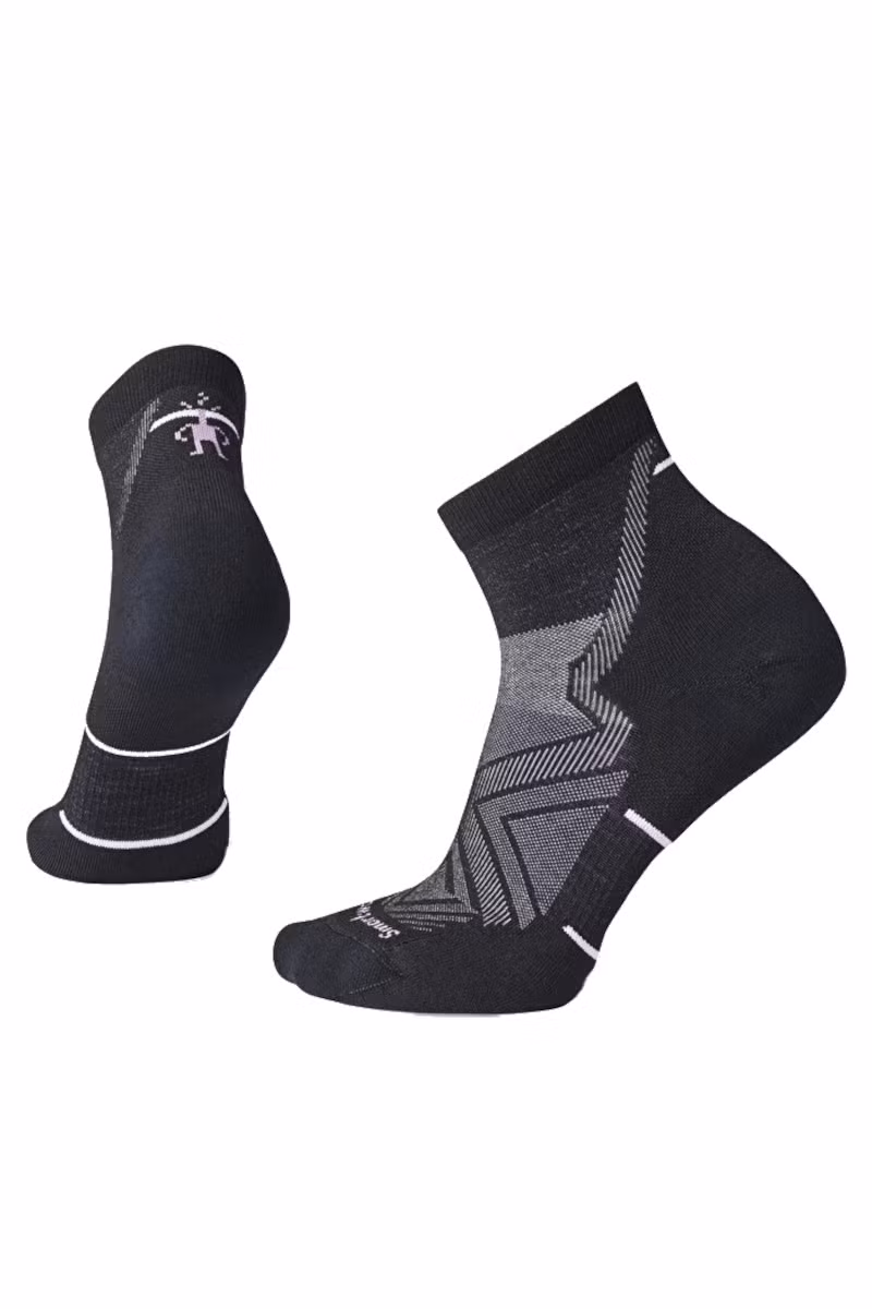 SKARPETY RUN TARGETED CUSHION ANKLE WOMEN-BLACK